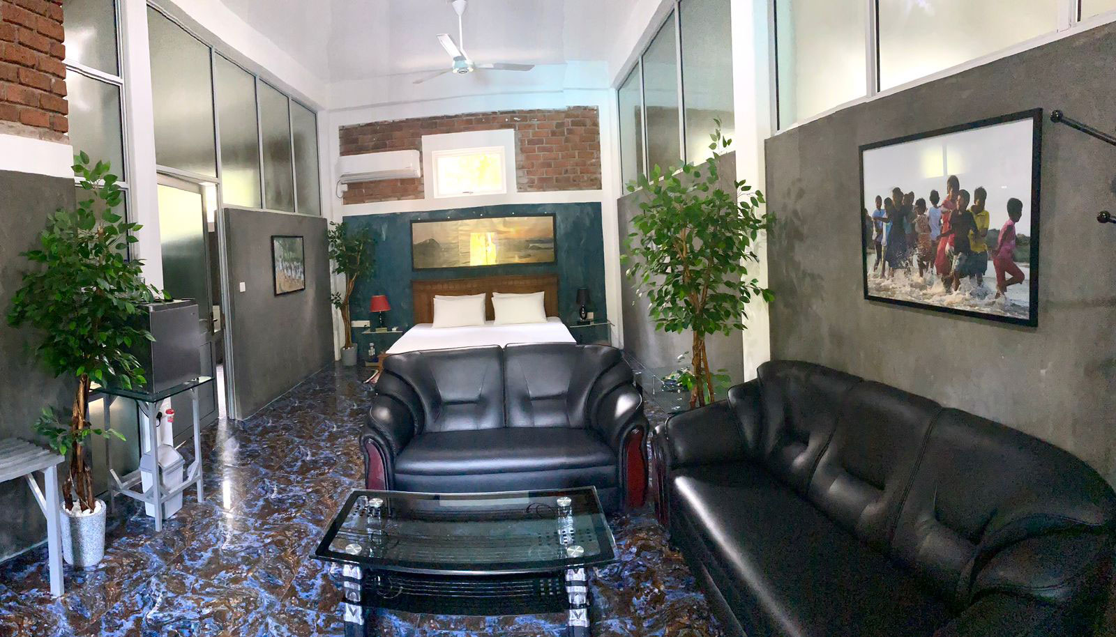 Schlaf & Wohnbereich