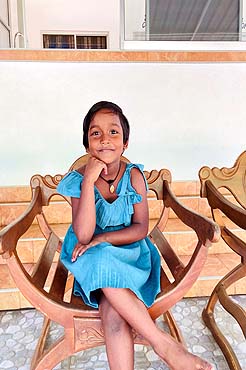 Nimsara &ndash; lebendig, fr&ouml;hlich und voller Energie