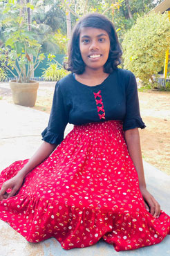 Iresha, eine 17-j&auml;hrige, die vor Kurzem dem Angels Home for Children beigetreten ist