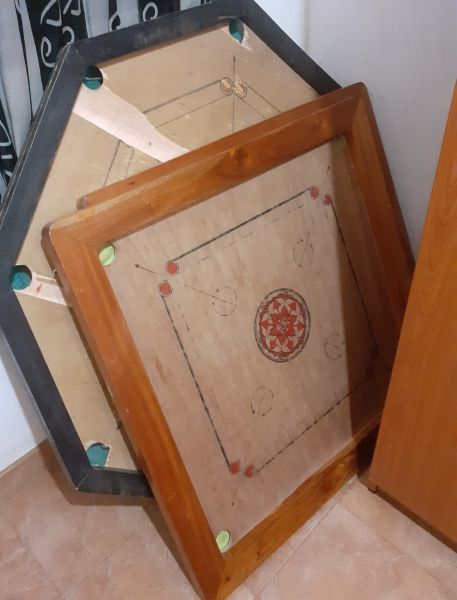 Carrom