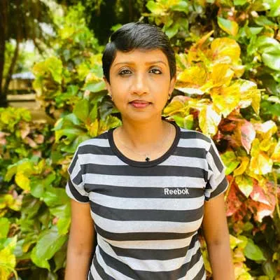 Chandani eine unserer Erzieherinnen