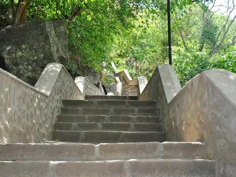 Viele Treppen f&uuml;hrten nach oben.