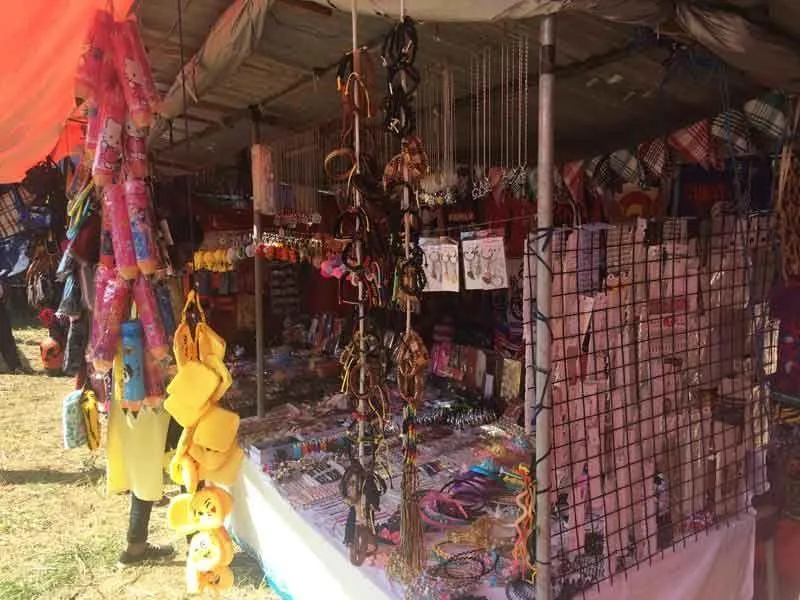 Ein Marktstand des Kirchenfestes