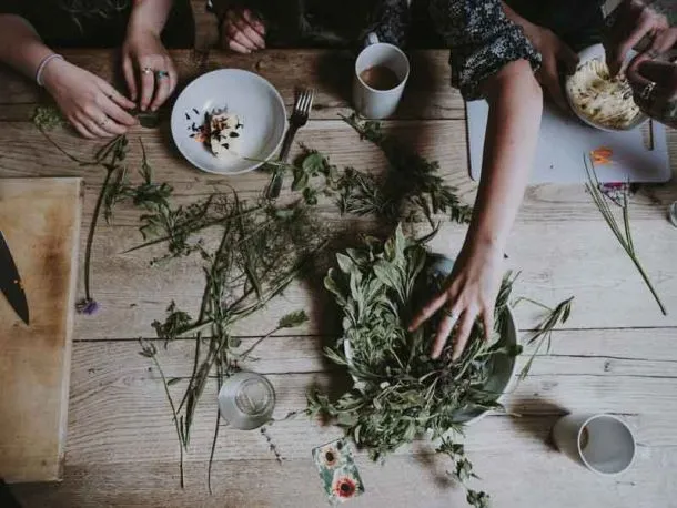 Ayurveda und Yoga sind zwei m&auml;chtige Systeme der alten indischen Weisheit, die eine tiefe und ganzheitliche Verbindung von K&ouml;rper, Geist und Seele f&ouml;rdern
