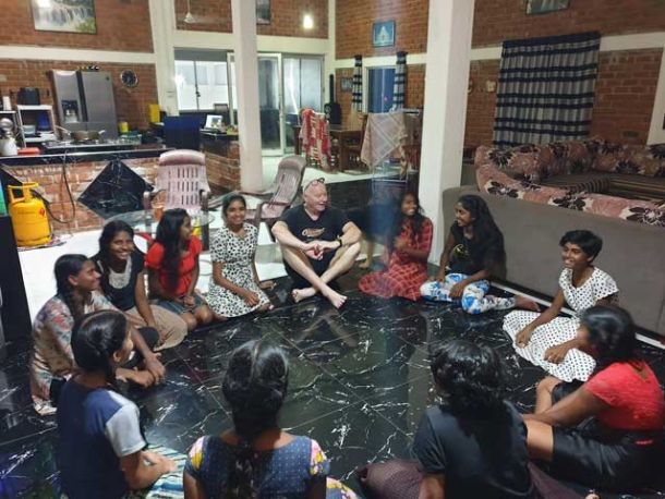 Krisensitzung mit den Girls