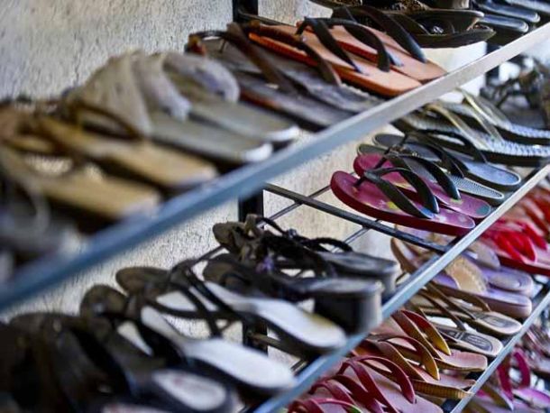 Jedes M&auml;dchen hat seine eigenen Schuhe.