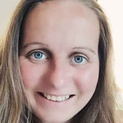 Julia, Management, Buchf&uuml;hrung.