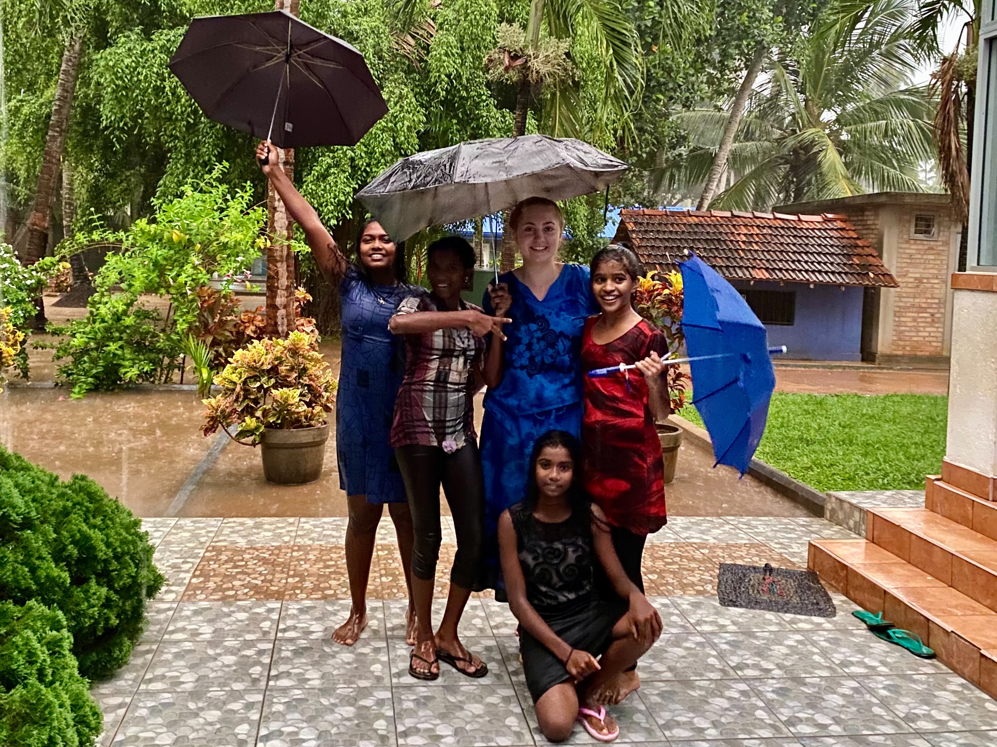 Gruppenfoto im Regen