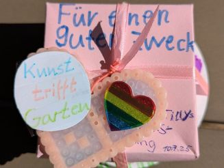 Eine liebevolle Spendenbox