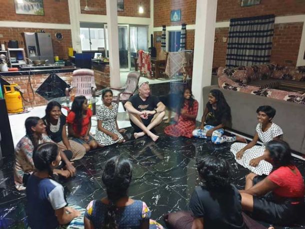 Krisensitzung mit den Girls