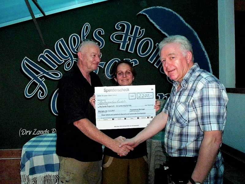 Besuch zum Jahresanfang im Angels Home“