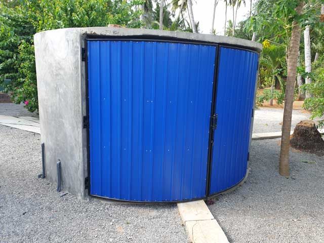 Bewasserungsanlage und Regenwassertank